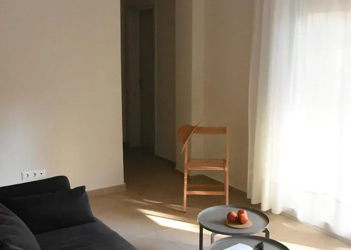 Anemone Quiet Living B - Entire House * Ασπροβάλτα